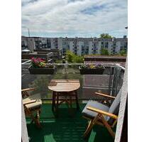 Helle DG-3-Raumwohnung mit EBKBalkon südl Innenstadt - Halle (Saale) Damaschkestraße