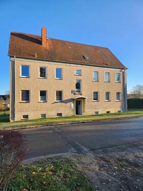 Foto - renovierte 3-Raum-Wohnung in Steinhagen Bützow mit Garage und Garten