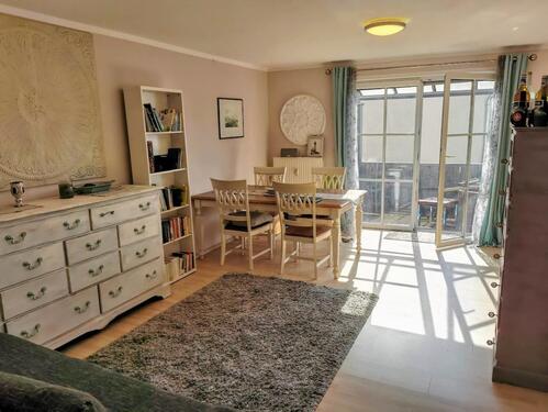 Foto - Ruhige und moderne, 2- Zimmer- Wohnung mit EBK und TG-Stellplatz