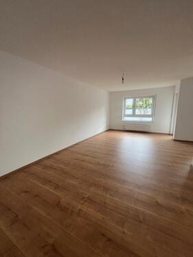 Foto - Renovierte drei Zimmer-Wohnung in 65624 Altendiez