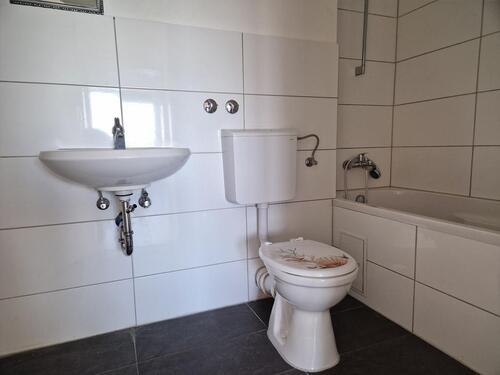 Foto - Helle 2-Zimmer-Wohnung in Köln Ostheim - aktuell in Renovierung!