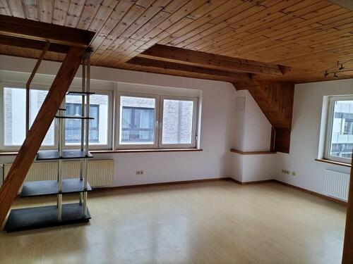 Foto - Helle Oberwohnung in Wiesmoor - 675,00&nbsp;EUR Kaltmiete, ca.&nbsp; 92,00&nbsp;m&sup2;