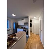 Schöne 2 Zimmer Wohnung mit 2 Balkons in der Neckarstadt-West - Mannheim Herzogenried