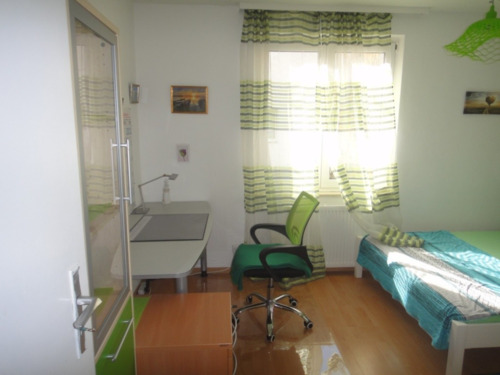 Foto - 16 Zimmer Etagenwohnung zur Miete in Villingen-Schwenningen