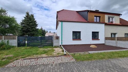 Foto - Projekt für eine oder zwei Familien wartet auf Fertigstellung