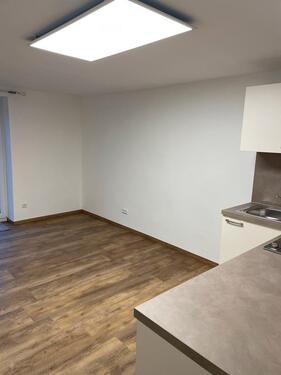 Foto - Moderne 1-Zimmer-Wohnung mit Terrasse – ruhig gelegen b Deg.Pla