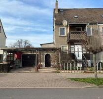 Doppelhaushälfte mit Poolhaus und großem Garten - Greußen