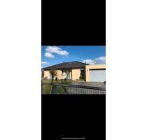 Exklusiver Bungalow in erster Reihe am Bernsteinsee –Top-Lage - Sassenburg