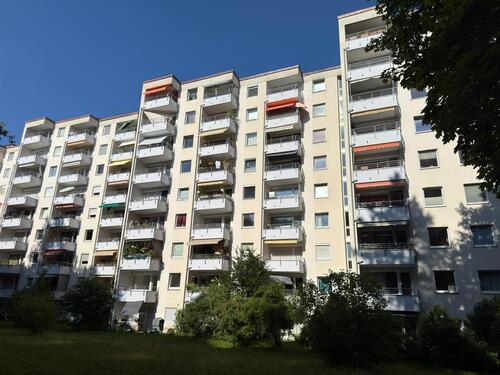 Foto - Helle, 2,5-Zimmer Dachgeschosswohnung in München Fürstenried