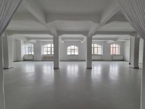 Foto - Loft-Büro, Studio in einem ehemaligen Speicher