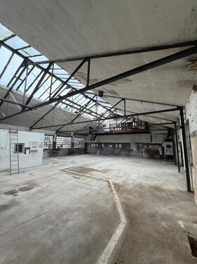 Foto - Produktions- und Lagerhalle in Velbert Tönisheide