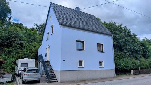 Foto - renoviertes Haus, einziehen und wohl fühlen Ein-Zweifamilienhau