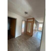 3-Zimmerwohnung zu vermieten - 600,00&nbsp;EUR Kaltmiete, ca.&nbsp; 85,00&nbsp;m&sup2; in Mitteleschenbach (PLZ: 91734)