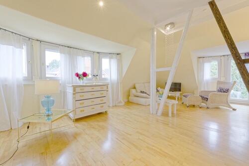 Foto - Excl.Loftartige DGWohnung in Jugendstilvilla in Parkgrundst