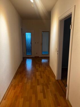 Foto - 3 Raum Wohnung mit Einbauküche - 480,00&nbsp;EUR Kaltmiete, ca.&nbsp; 74,00&nbsp;m&sup2;