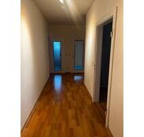 3 Raum Wohnung mit Einbauküche - 480,00&nbsp;EUR Kaltmiete, ca.&nbsp; 74,00&nbsp;m&sup2; in Annaburg (PLZ: 06925)