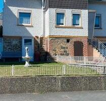 Wohnhaus in Angelburg - 100.000,00&nbsp;EUR Kaufpreis, ca.&nbsp; 85,00&nbsp;m&sup2; in Angelburg (PLZ: 35719)