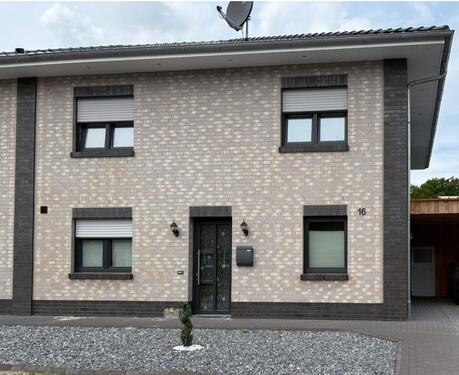 Foto - DHH STADTVILLA ZU VERKAUFEN - 424.000,00&nbsp;EUR Kaufpreis, ca.&nbsp; 160,00&nbsp;m&sup2;