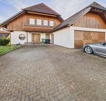 Großzügiges Einfamilienhaus mit Galerie Wintergarten - Schömberg