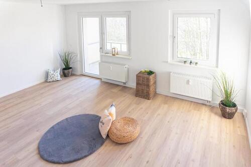 Foto - Tolle 4-Raum-Etagenwohnung mit Einbauküche und 2 Bädern