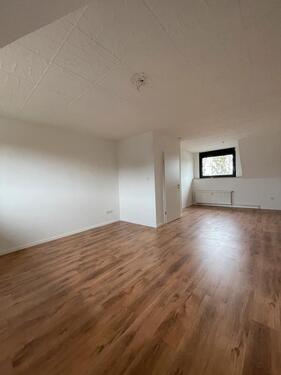 Foto - 3 Zimmer-Wohnung - 750,00&nbsp;EUR Kaltmiete, ca.&nbsp; 75,00&nbsp;m&sup2;