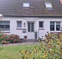 Einfamilienhaus - 299.000,00&nbsp;EUR Kaufpreis, ca.&nbsp; 179,00&nbsp;m&sup2; in Lasbek (PLZ: 23847)