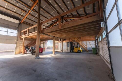 Foto - Gewerbehalle mit über 280m2 Nutzfläche