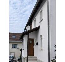 Doppel Haus mit 5 Wohnungen in Felsberg Rhunda zu verkaufen