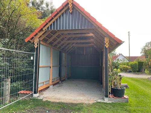 Foto - Überdachten Einzelstellplatz für Wohnmobil, Auto oder Wohnwagen