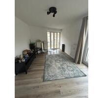 Die angebotene Mietwohnung befindet sich im Erdgeschoss eines gepflegten Mehrfamilienhauses in der ruhigen und grünen Von-Scheliha-Straße in 21035 Hamburg. Mit einer Wohnfläche von ca. 72 m²...