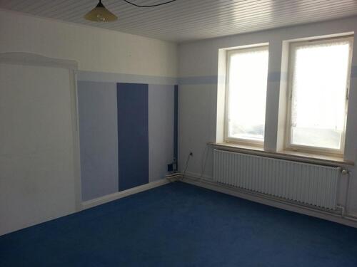 Foto - 5 Zimmer Wohnung auf dem Land - 670,00&nbsp;EUR Kaltmiete, ca.&nbsp; 98,00&nbsp;m&sup2;