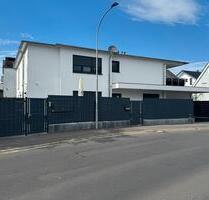 Modernes 4-Familienhaus in Mittel-Gründau