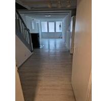 ,,Haus. zu Verkaufen Komplett Renoviert 2022 ,2023 , - Barntrup