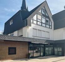 **Altenhundem**Top-Lage für modernen Concept-Store - Lennestadt