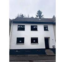 Einfamilienhaus in Kirn - 120.000,00 EUR Kaufpreis, in Kirn (PLZ: 55606)