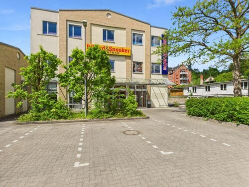 Foto - RUDOLSTADT: Lokal Praxisräume auf 560 Qm mit Parkflächen an der B85 im Stadtgebiet von Rudolstadt