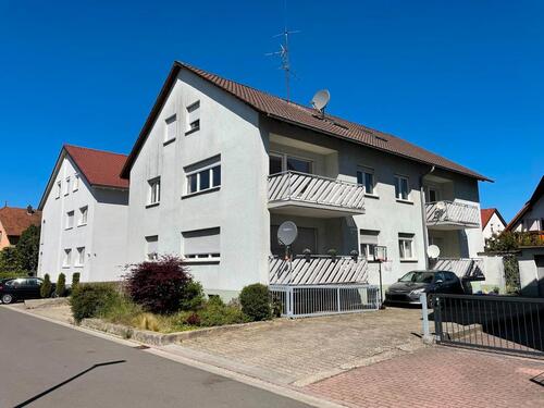 Foto - Schriesheim: Modernisierte 3,5-Zi.-Wohnung mit Balkon
