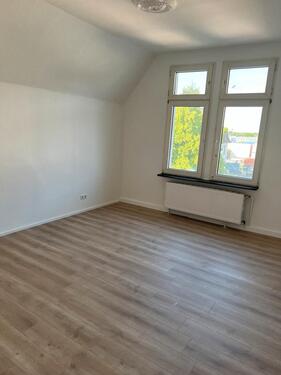 Foto - Altbau trifft modernen Grundriss - 3 Zimmer auf 83 QM