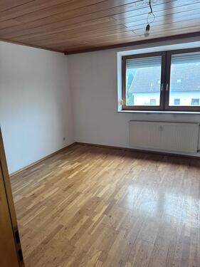 Foto - Etagenwohnung zur Miete in Eichendorf