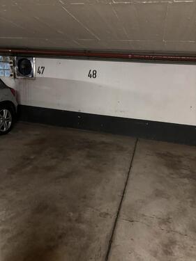 Foto - Tiefgaragen - 110,00&nbsp;EUR Miete,