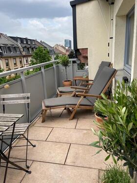 Foto - Helle 2 Zi. Wohnung mit zwei Balkone im beliebten Nordend