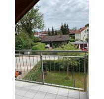 StudioDachgeschosszimmer mit Balkon - Haar