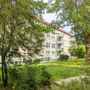 Foto - Wir sanieren für Sie! - 306,00 EUR Kaltmiete,