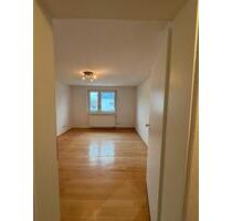 2 Zimmer Wohnung mit Garage,Garten & Zusatzräumen in Philippsburg