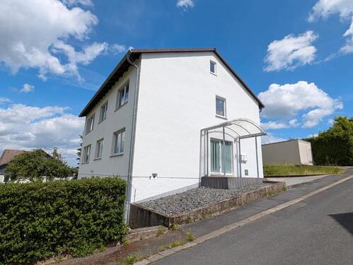 Foto - 8 Zimmer Mehrfamilienhaus, Wohnhaus zum Kaufen in Jesberg