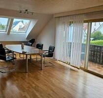 DG-Wohnung 110 m² mit Park- und Stellplätzen zu vermieten - Nidderau