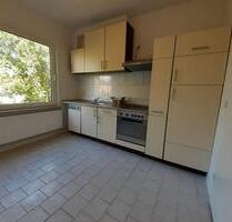 2-Zimmer-WHG-in EG inkl. Einbauküche + Parkplatz+Keller - Lübz