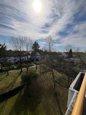 Foto - Penthouse-Erlebnis: Modernisiertes Wohnglück mit Dachterrasse & Weitblick