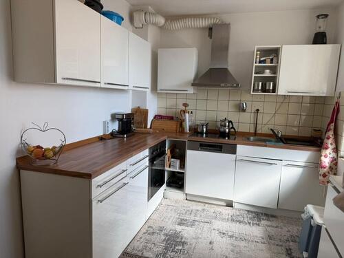 Foto - 2 ZKB mit Einbauküche, Loggia, teilmöbiliert