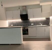 Plagwitz; komfortable 2-Raum-Wohnung in urbaner Lage, EBK, 24 qm Terrasse (!), gr. Dusche, TGSPL - Leipzig Altwest